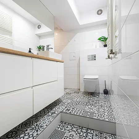 شقة Avis Slowackiego